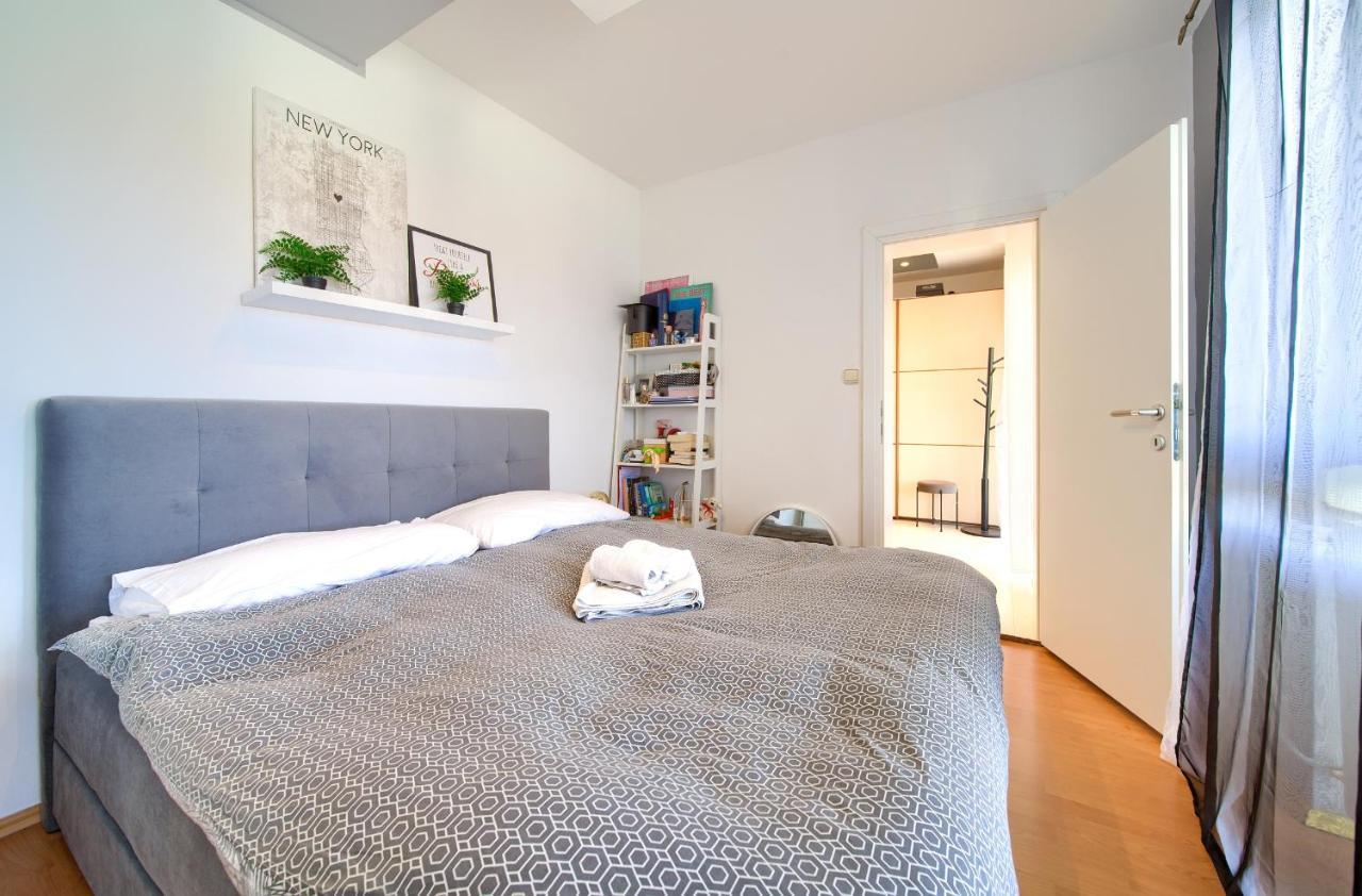 Luxury Apartments Vanessa, Njivice Eksteriør billede
